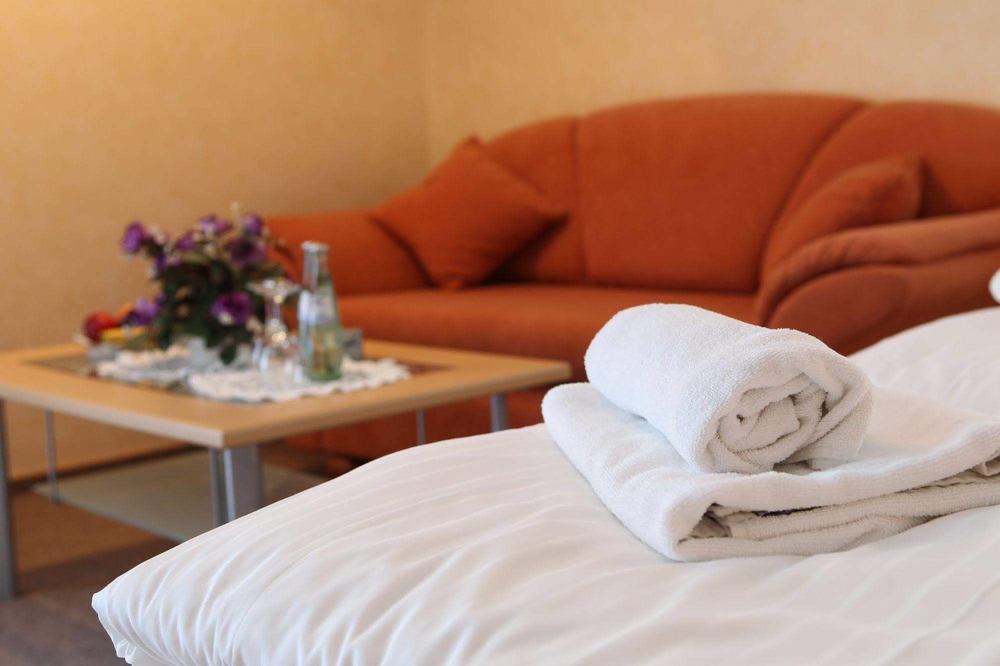 Hotel Wittorf ノイミュンスター エクステリア 写真